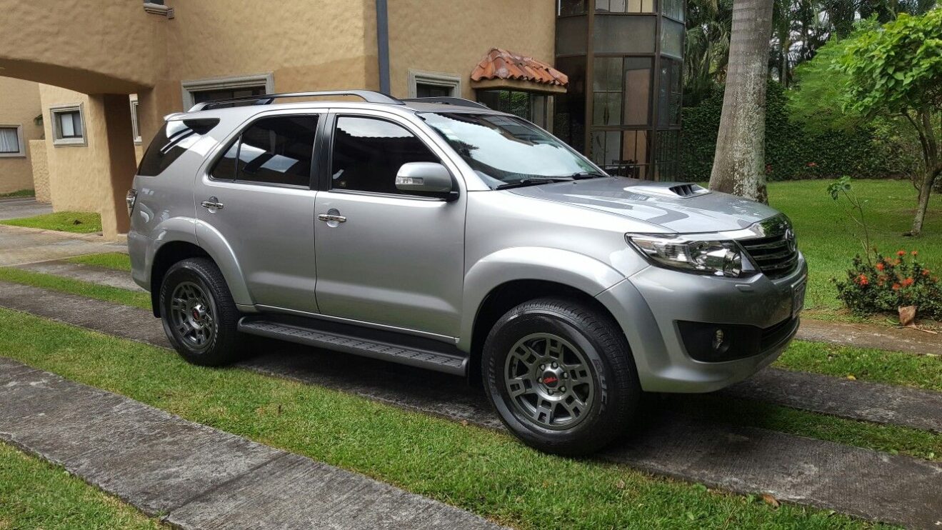 fortuner 2015